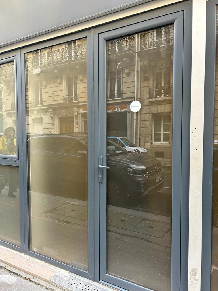 Stylish Modern Studio Apartment Paris Extérieur photo